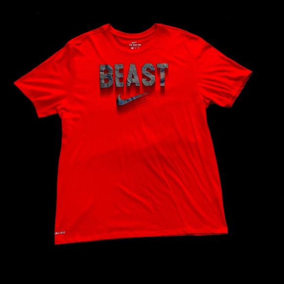 3 nike tees - Picture 4 of 4